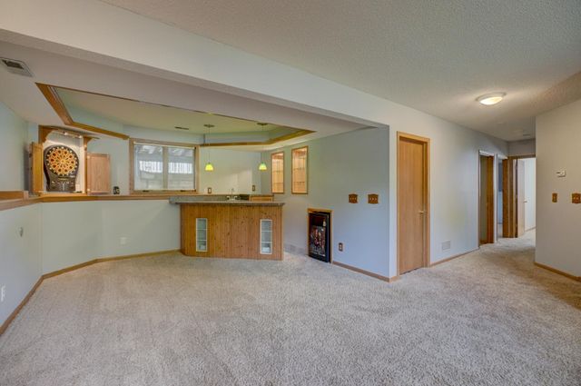 940 Leroy Lane, River Falls, WI 54022