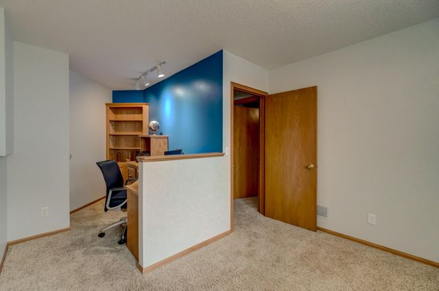940 Leroy Lane, River Falls, WI 54022