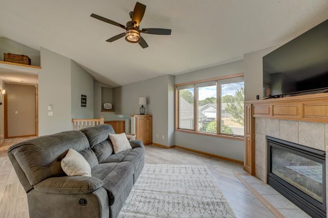 940 Leroy Lane, River Falls, WI 54022