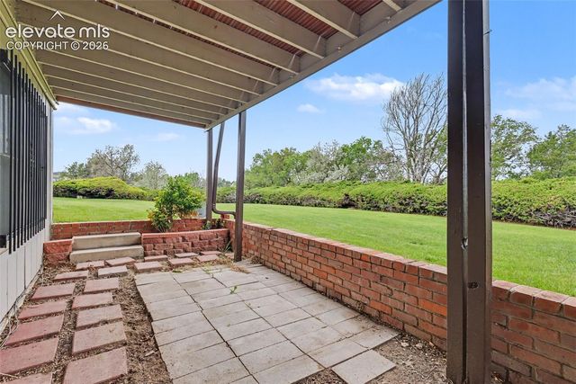 538 Lakewood Circle, Colorado Springs, CO 80910