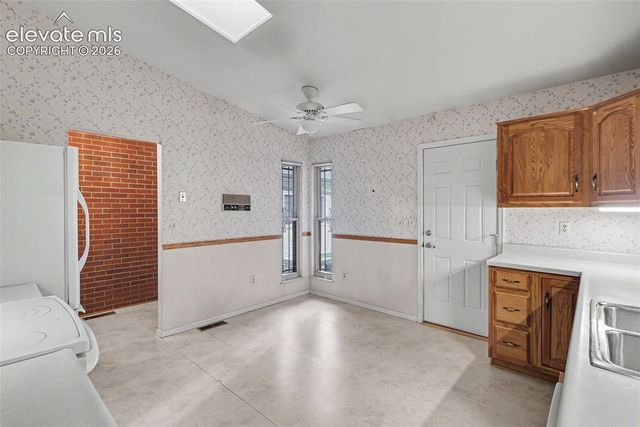 538 Lakewood Circle, Colorado Springs, CO 80910