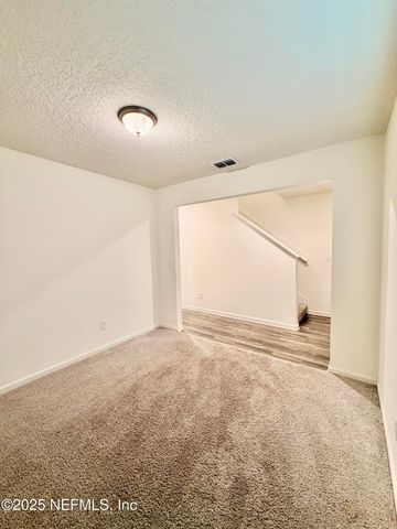 570 INDEPENDENCE Drive, Macclenny, FL 32063