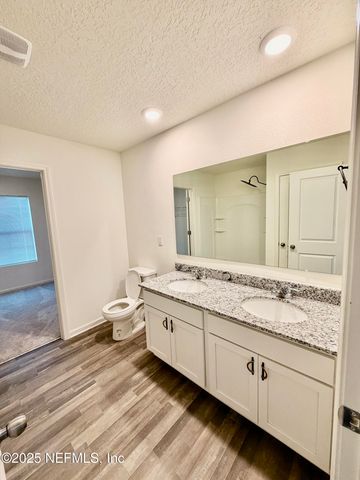 570 INDEPENDENCE Drive, Macclenny, FL 32063