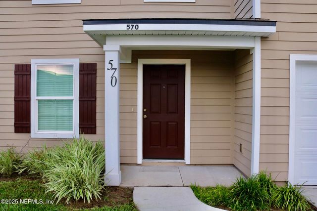 570 INDEPENDENCE Drive, Macclenny, FL 32063