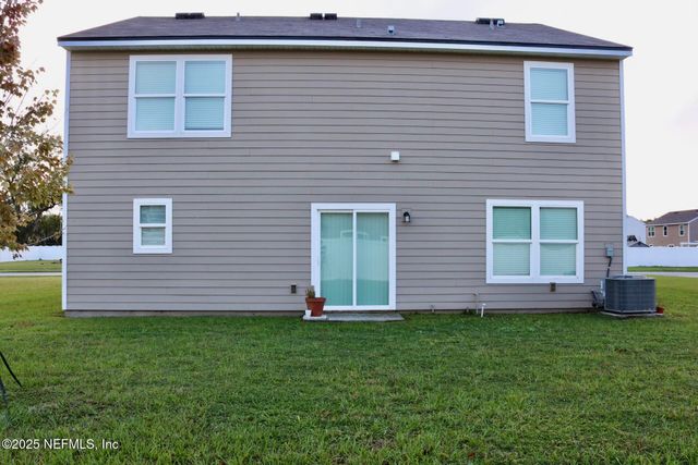 570 INDEPENDENCE Drive, Macclenny, FL 32063