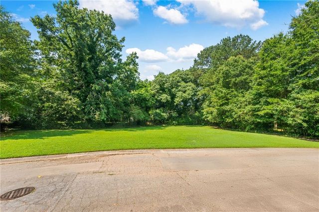 755 Dunaire Way, Jonesboro, GA 30238