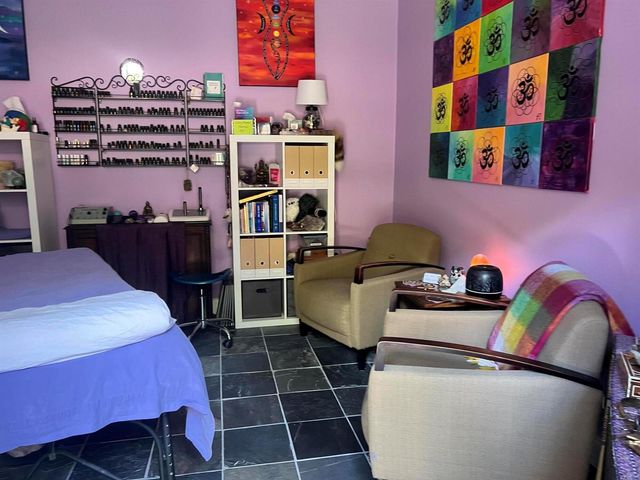 720 NE 3rd, Fort Lauderdale, FL 33304