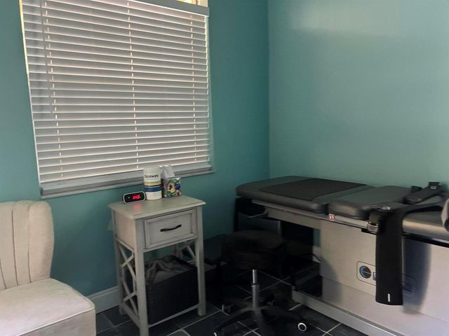 720 NE 3rd, Fort Lauderdale, FL 33304