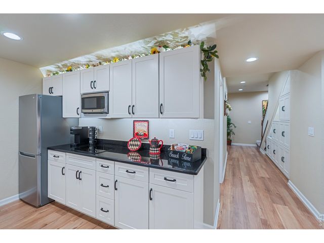 5903 Piney Creek Dr, Fort Collins, CO 80528