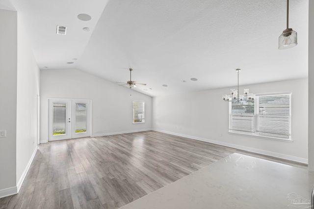 5343 Boots Byers Ct, Gulf Breeze, FL 32563