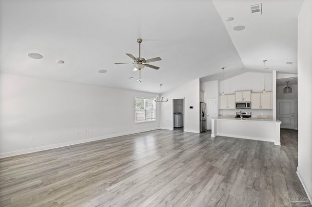 5343 Boots Byers Ct, Gulf Breeze, FL 32563