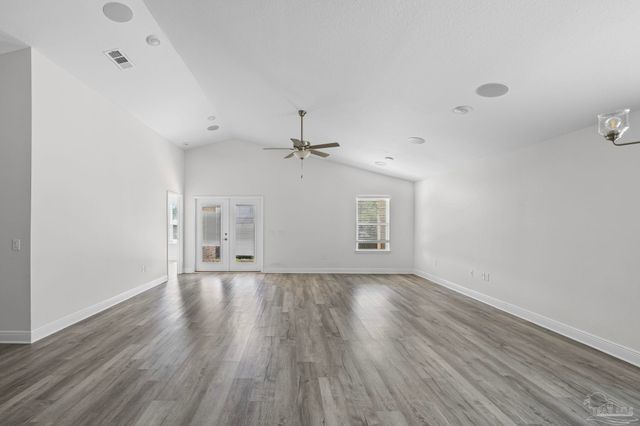 5343 Boots Byers Ct, Gulf Breeze, FL 32563