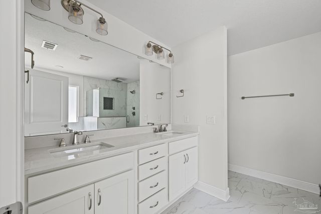 5343 Boots Byers Ct, Gulf Breeze, FL 32563