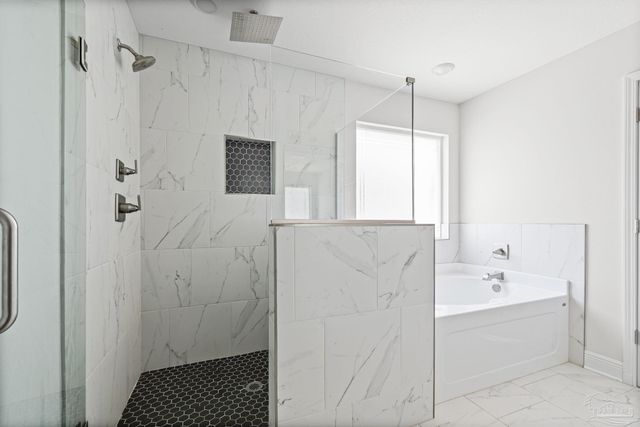 5343 Boots Byers Ct, Gulf Breeze, FL 32563