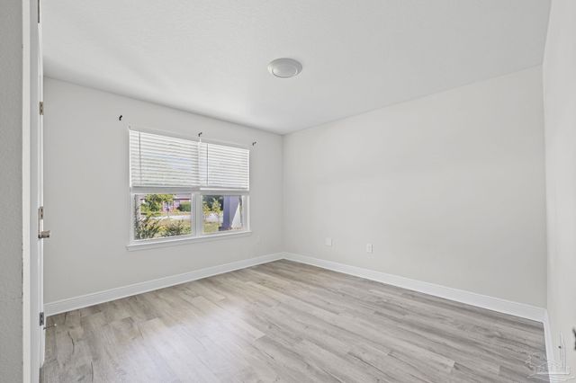 5343 Boots Byers Ct, Gulf Breeze, FL 32563