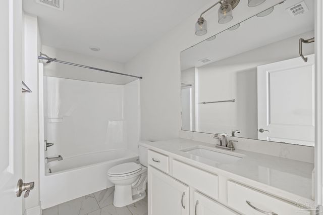 5343 Boots Byers Ct, Gulf Breeze, FL 32563