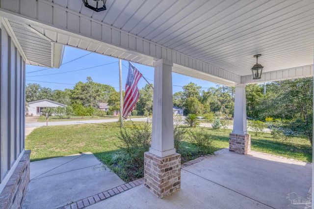 5343 Boots Byers Ct, Gulf Breeze, FL 32563