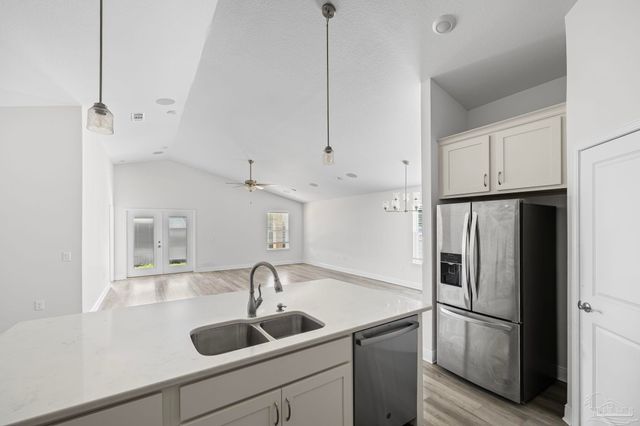 5343 Boots Byers Ct, Gulf Breeze, FL 32563