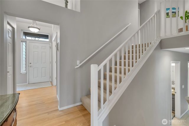 5304 Nathan Loop SE, Auburn, WA 98092