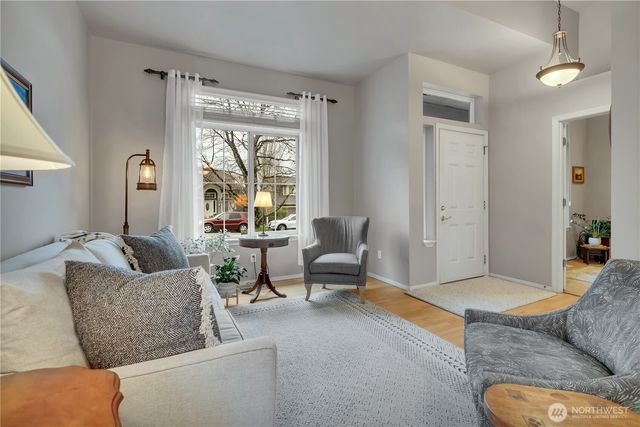 5304 Nathan Loop SE, Auburn, WA 98092