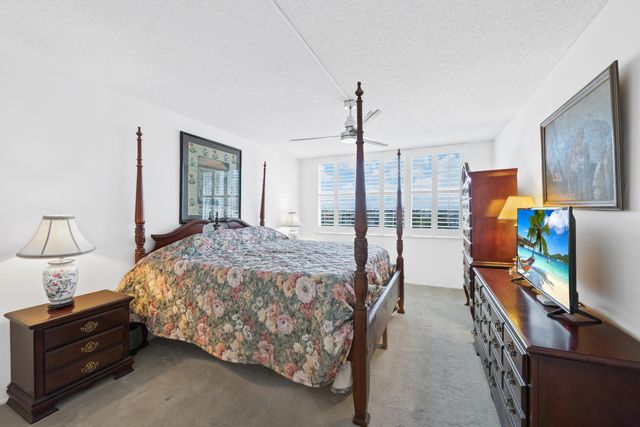 2900 N Course Drive 909, Pompano Beach, FL 33069