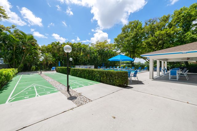 2900 N Course Drive 909, Pompano Beach, FL 33069