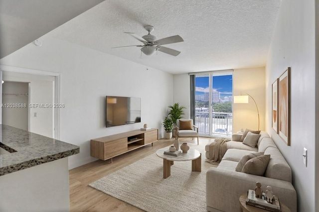 3000 Coral Way 412, Miami, FL 33145