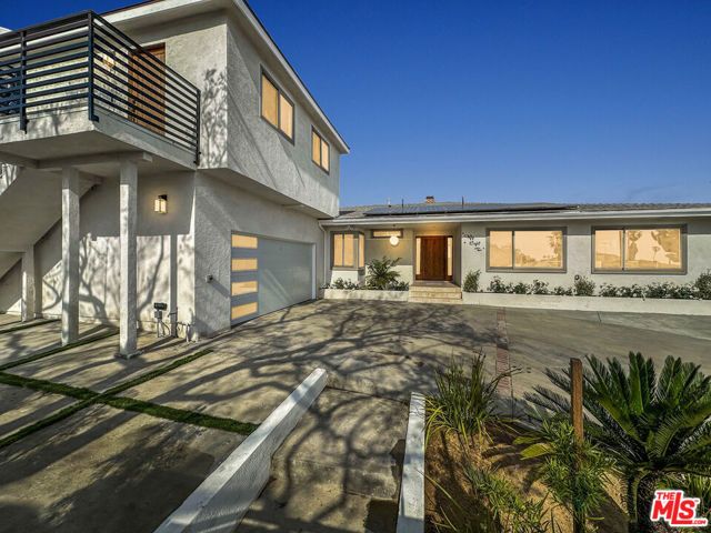 5810 S Halm Avenue, Los Angeles, CA 90056