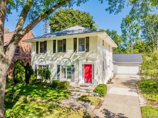 1258 Bedford Road, Grosse Pointe Park, MI 48230
