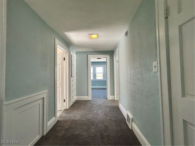 4963 E 88th Street, Garfield Heights, OH 44125