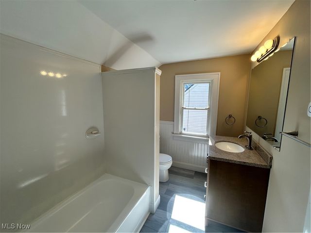 4963 E 88th Street, Garfield Heights, OH 44125