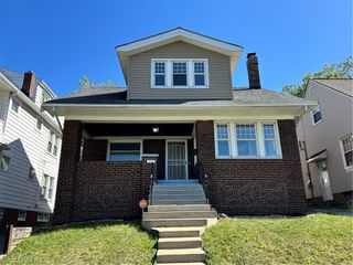 4963 E 88th Street, Garfield Heights, OH 44125