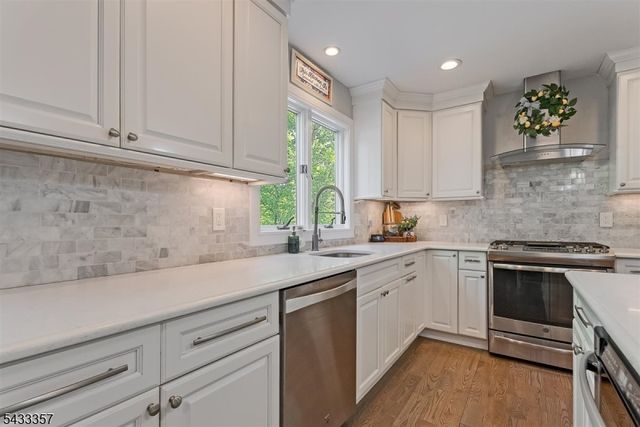 1 Waters Edge, Sparta Twp., NJ 07871