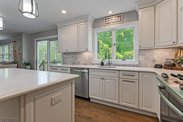 1 Waters Edge, Sparta Twp., NJ 07871