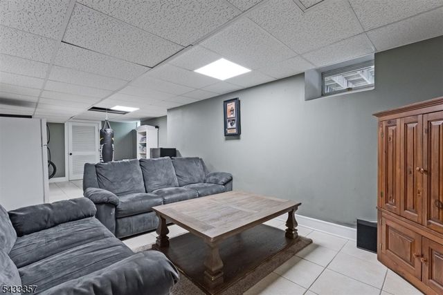 1 Waters Edge, Sparta Twp., NJ 07871