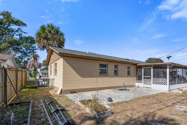1730 LOWRY AVENUE, Lakeland, FL 33801