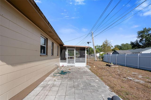 1730 LOWRY AVENUE, Lakeland, FL 33801