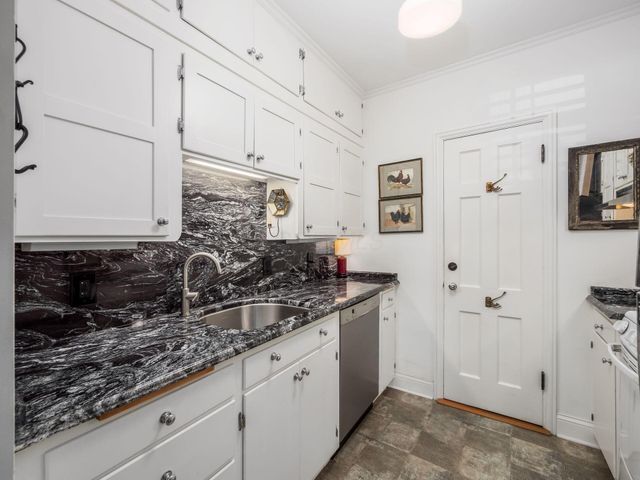 2121 Arlington Avenue, 1, Upper Arlington, OH 43221