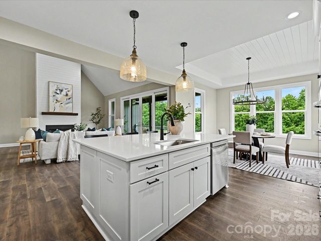 159 Lone Pine Road, Statesville, NC 28625