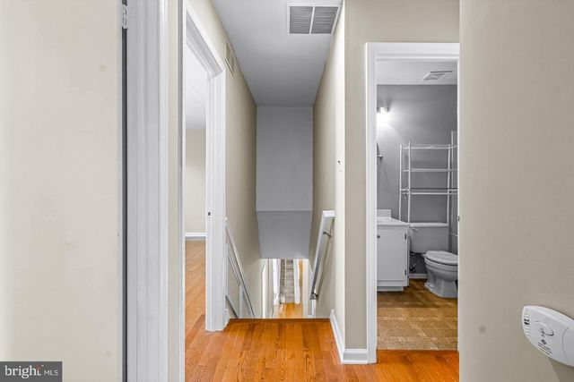 68 FRANKLIN DR, Voorhees, NJ 08043