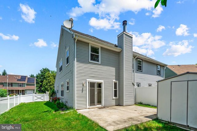 68 FRANKLIN DR, Voorhees, NJ 08043
