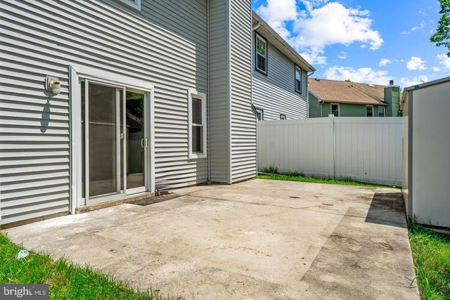 68 FRANKLIN DR, Voorhees, NJ 08043