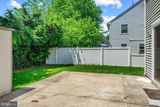 68 FRANKLIN DR, Voorhees, NJ 08043