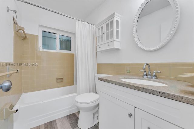 7000 NW 95th Ter, Tamarac, FL 33321