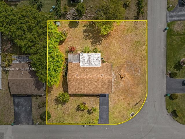 7000 NW 95th Ter, Tamarac, FL 33321