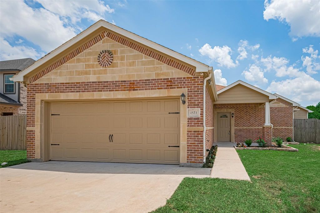4523 Nexus Road, Houston, TX 77053