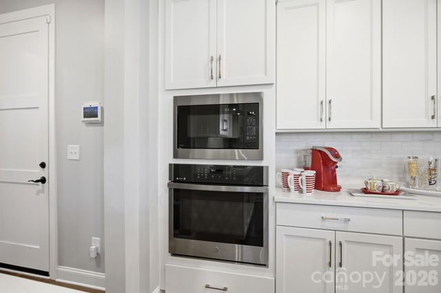 104 Sisters Cove Court, Mooresville, NC 28117