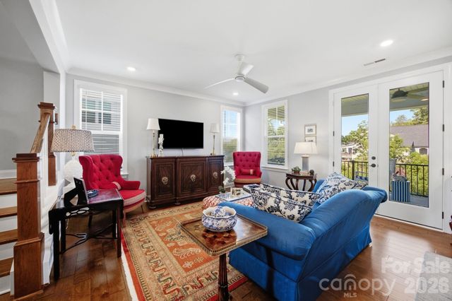 104 Sisters Cove Court, Mooresville, NC 28117
