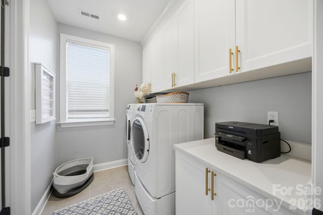 104 Sisters Cove Court, Mooresville, NC 28117