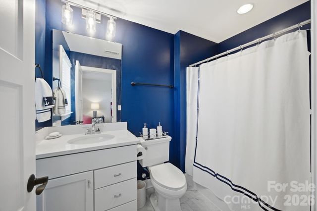 104 Sisters Cove Court, Mooresville, NC 28117